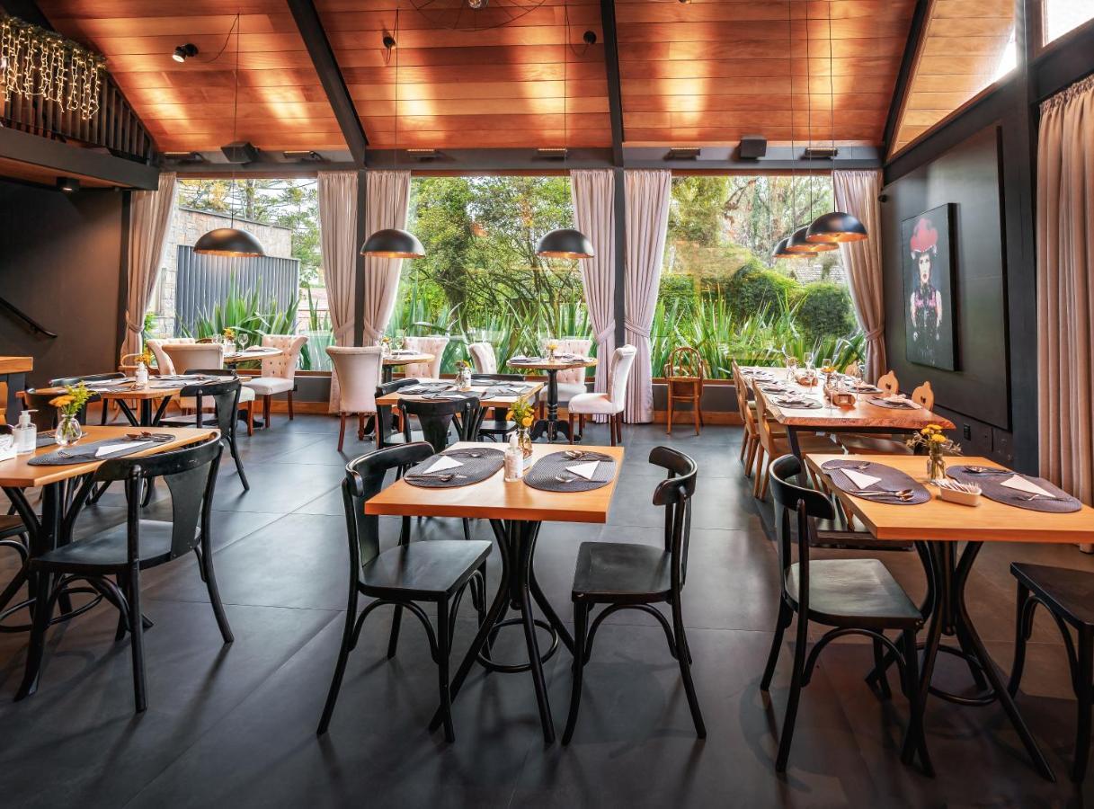 Bavaria Sport Hotel Gramado Buitenkant foto Restaurant interior